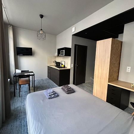 Appartamento Le 12 Wifi Cosy Parking Gratuit Saint-Etienne  Esterno foto