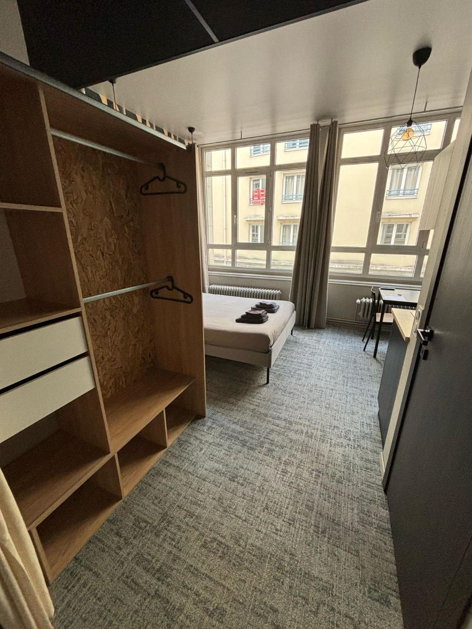 Appartamento Le 12 Wifi Cosy Parking Gratuit Saint-Etienne  Esterno foto